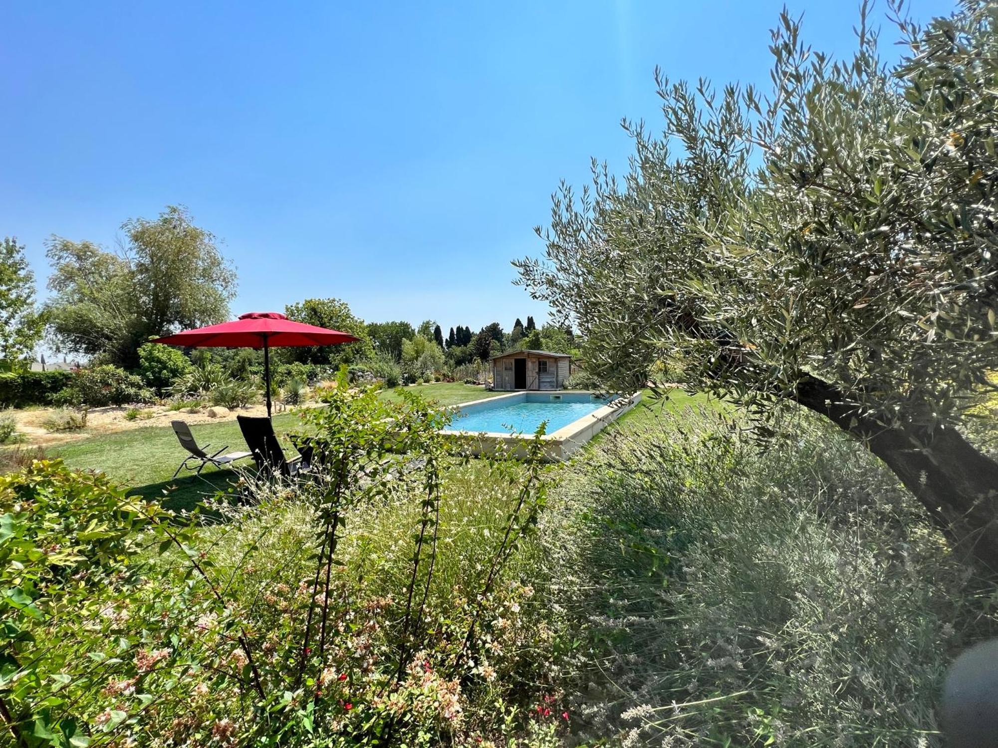 Bastide Des Martelieres Bed and Breakfast Salon-de-Provence Exterior foto